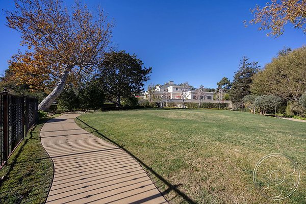 walt-disney-estate-44 walt-disney-estate-44