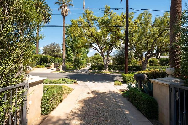 11537 reverse 1 11537 reverse 1