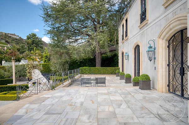 mansion-144-5 mansion-144-5