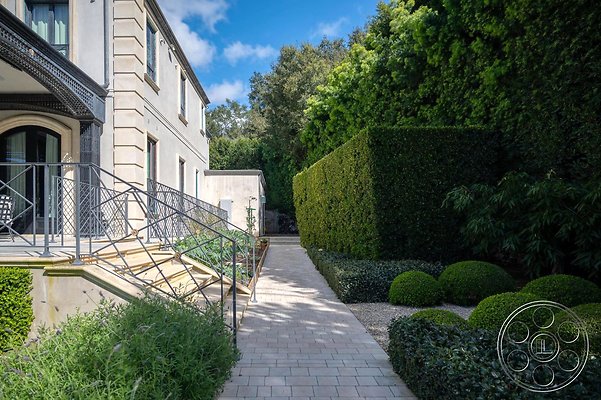 mansion-144-42 mansion-144-42