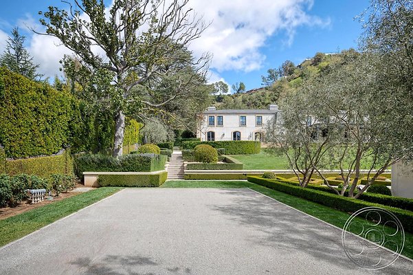 mansion-144-31 mansion-144-31