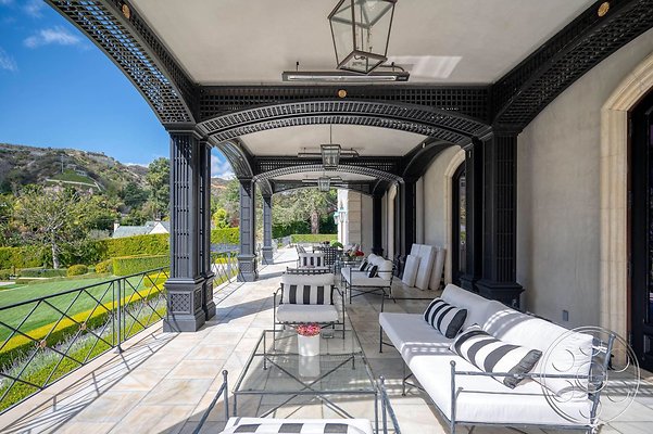 mansion-144-7 mansion-144-7