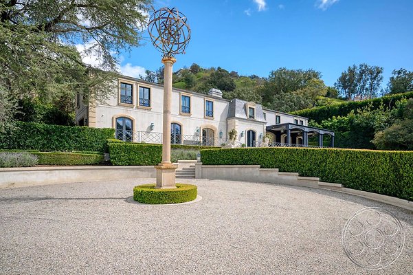 mansion-144-3 mansion-144-3