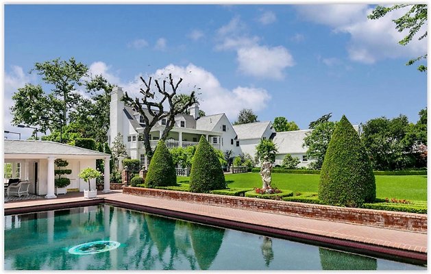 UNIVERSAL-C412-LA CO $-16