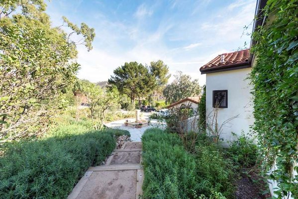 10773 walk 2 10773 walk 2