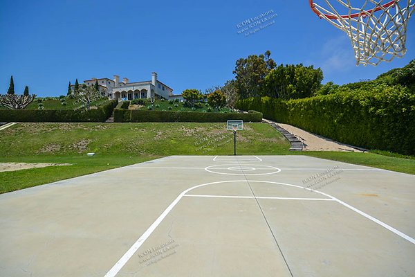 VILLA2052 060 VILLA2052 060