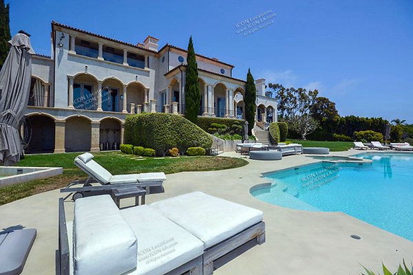 VILLA2052 001 VILLA2052 001