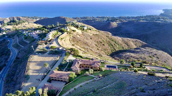 VILLA27530 074LR.jpegICON VILLA27530 074LR.jpegICON