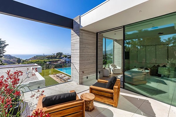 13662 balcony 2 13662 balcony 2