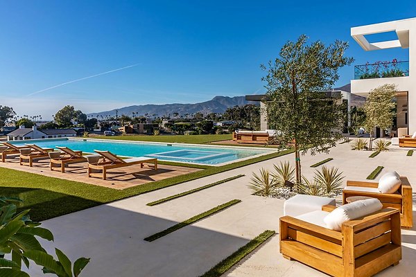 13662 pool 16 13662 pool 16