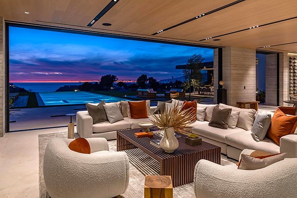 13662 living 4 13662 living 4