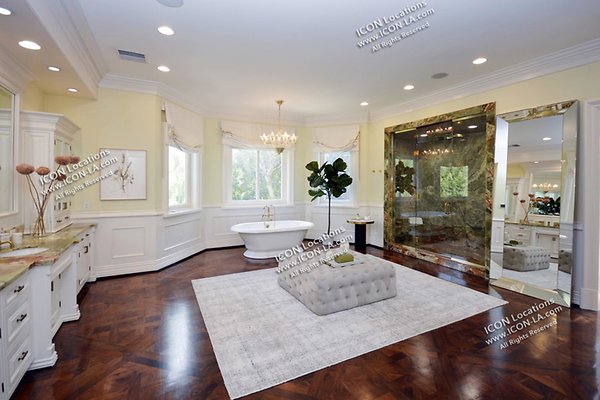 COLO2038 137 COLO2038 137