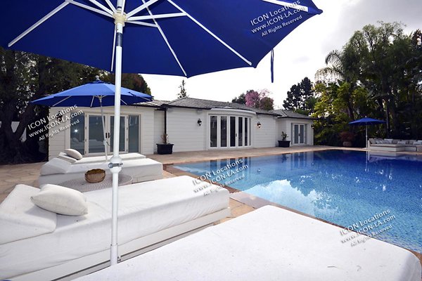 COLO2038 113 COLO2038 113