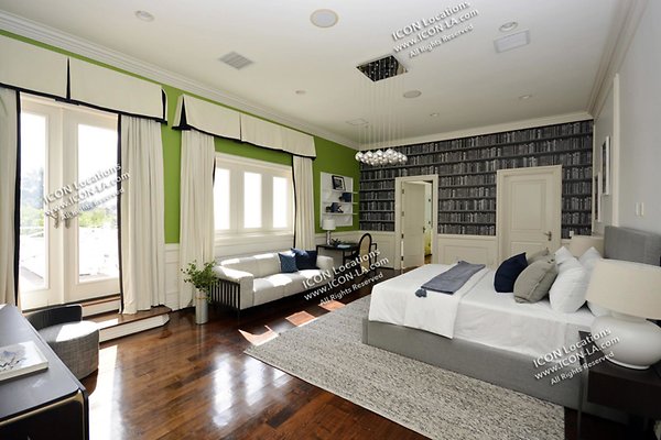 COLO2038 145 COLO2038 145