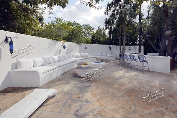 COLO2038 110 COLO2038 110