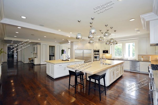 COLO2038 126 COLO2038 126