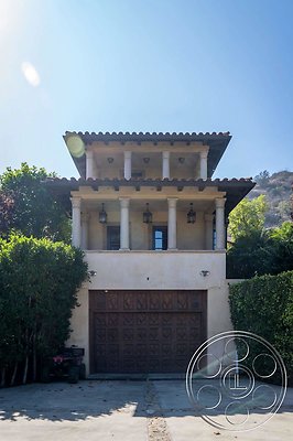 lakeside-mansion-113